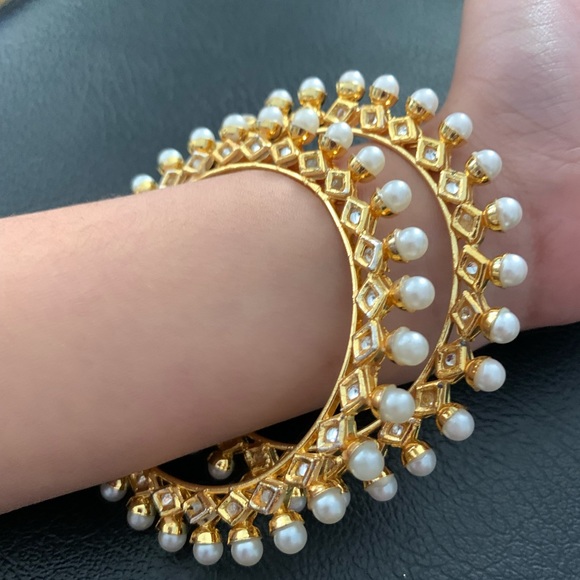 Pearl and Clear Gem Bangles x 2 - Picture 1 of 3
